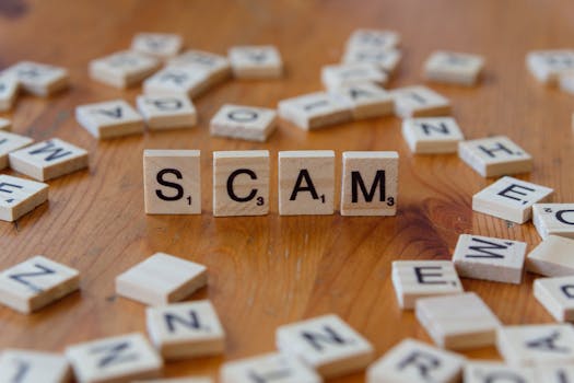 Outsmarting Cybercriminals: A Complete Guide to Avoiding Online Scams in 2024